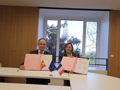 Hoy, en París, en una reunión entre la secretaria general de Pesca y su homólogo francés