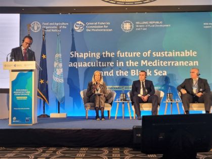 En la Conferencia Regional de Acuicultura celebrada en Grecia