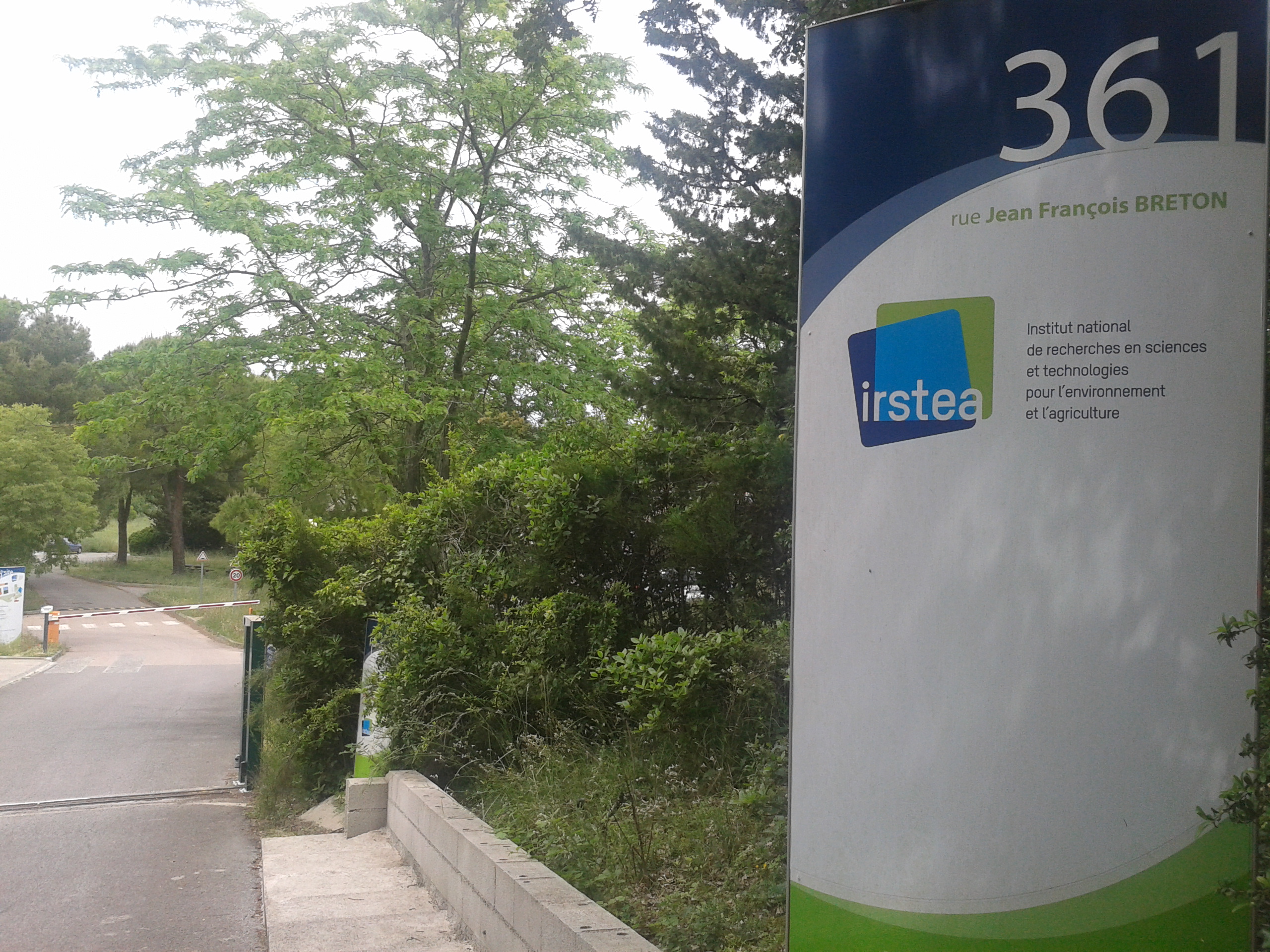 VISITA AL “ IRSTEA” EN MONTPELLIER (FRANCIA)