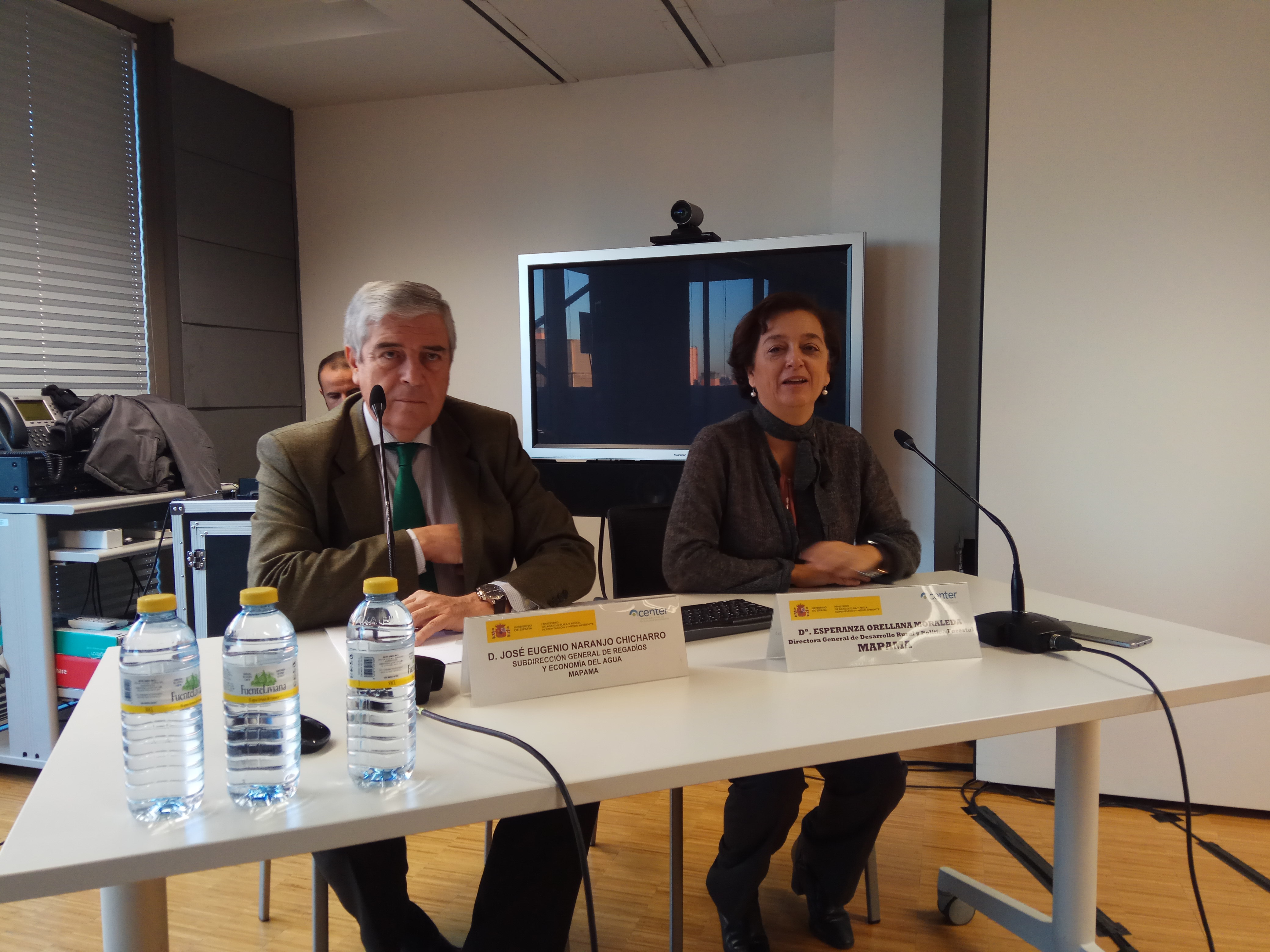 JORNADA TÉCNICA SOBRE INNOVACIÓN EN GESTION DE REGADIOS MEDIANTE REDES AGROCLIMÁTICAS, IMÁGENS SATÉLITE Y SISTEMAS DE INFORMACIÓN GEOGRÁFICA