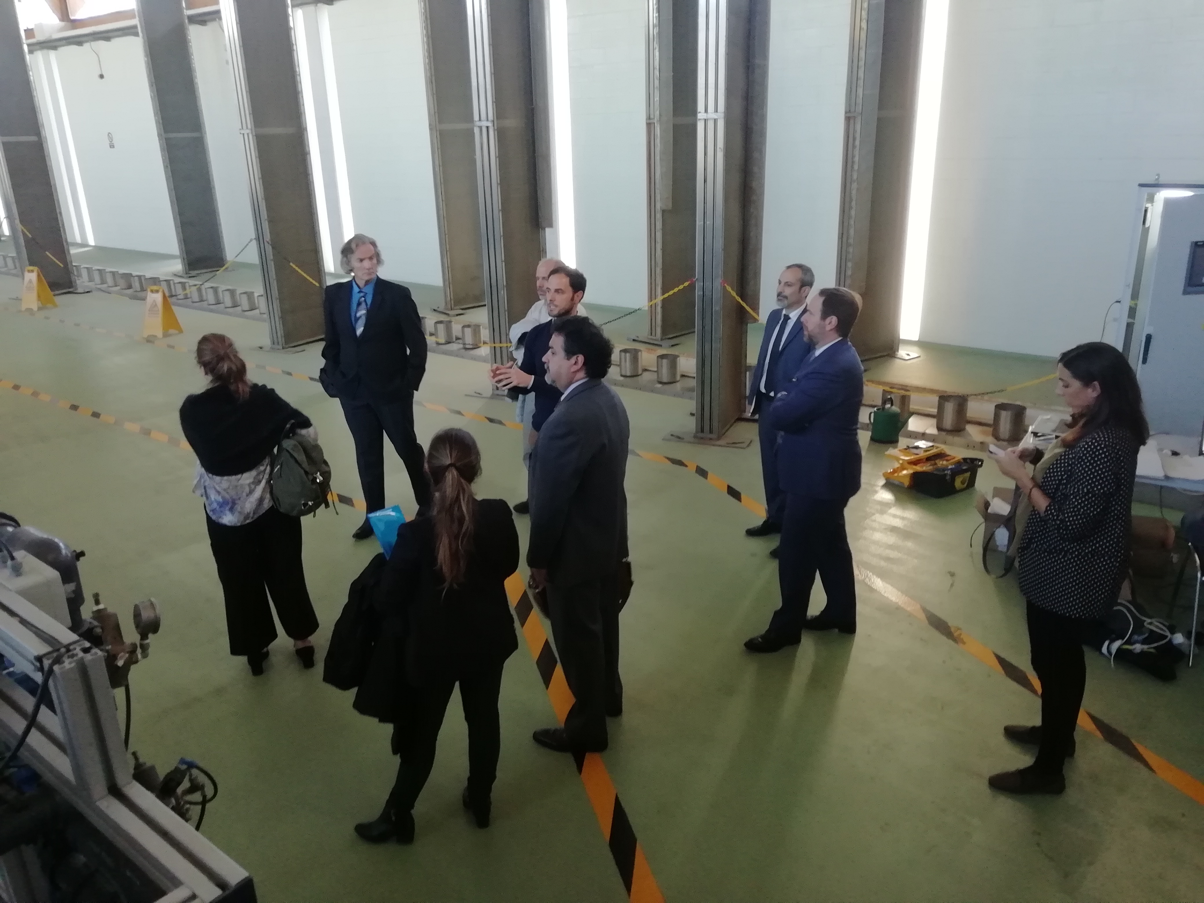 VISITA AL CENTER DE UN GRUPO DE PARTICIPANTES EN LOS IV DIÁLOGOS DEL AGUA