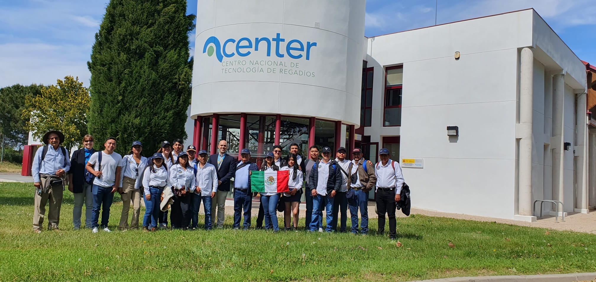 VISITA DE UNA DELEGACIÓN DE MÉXICO AL CENTRO NACIONAL DE TECNOLOGÍA DE REGADÍOS (CENTER)